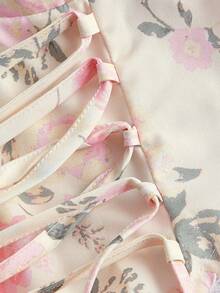 SHEIN MOD Plus Floral Print Lace Trim Lace Up Front Cami Top - Multicolor - View 3