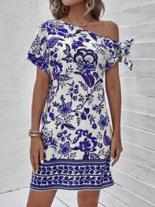 SHEIN LUNE 印花不對稱領側打結連衣裙 - 藍白色 - 查看 7