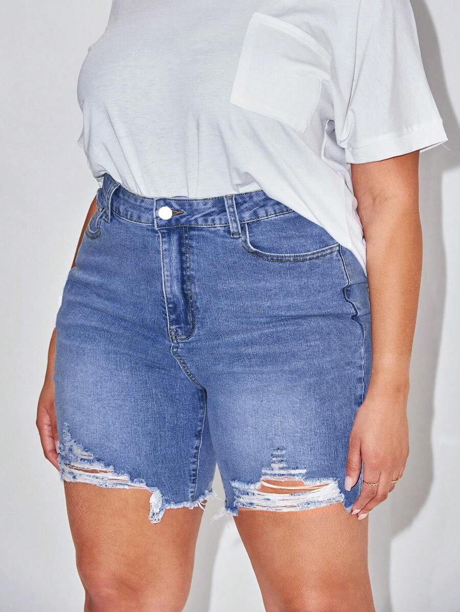 SHEIN LUNE 大碼高腰破洞毛邊牛仔短褲 - 中等水洗藍 - 查看 1