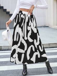 SHEIN Privé Graphic Print Pleated Skirt - Black and White - View 6