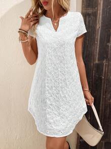 SHEIN Clasi 網眼刺繡缺口領連衣裙 - 白色 - 查看 5