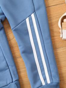 SHEIN Explorewe 男孩休闲运动服配色块装饰编织腰带，2 件春/夏/秋/冬装，适合户外活动和各种场合，设计简洁百搭，穿着舒适