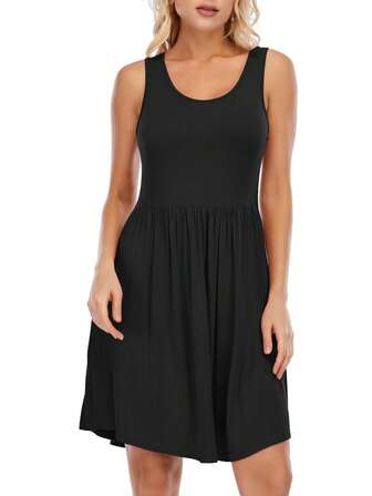 素色大圓領A字連衣裙