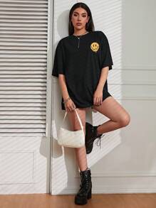 INAWLY Cartoon & Slogan Graphic Tee DO WHAT MAKES YOU HAPPY - Black - View 3