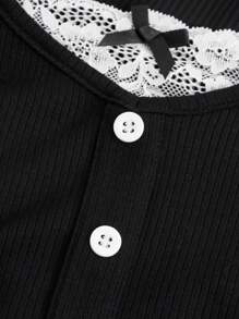 SHEIN Girlism Teen Girl Color-Block Lace Collar V-Neck Hollow Out Design Long Sleeve T-Shirt With 2 In 1 Style - Black - View 3