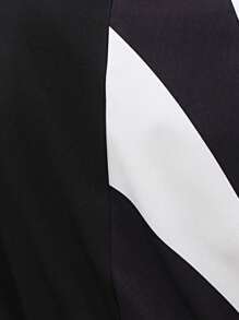 SHEIN Privé 圖案印花落肩袖腰帶襯衫洋裝 - 黑與白 - 查看 4