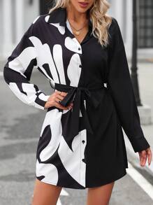 SHEIN Privé 圖案印花落肩袖腰帶襯衫洋裝 - 黑與白 - 查看 7