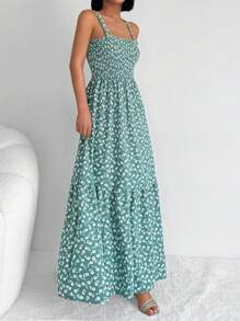 EURMUSE Ditsy Floral Print Ruffle Hem Cami Dress - Green - View 4