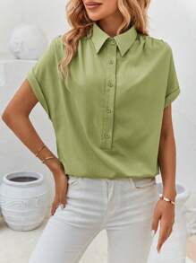 SHEIN Clasi Blusa unicolor de manga murciélago de tapeta con botón - Verde Lima - Ver 1