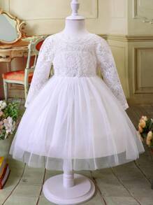 SHEIN Glamorique Kids 年輕女孩帶蝴蝶結裙子，時尚，適合生日派對、晚宴、婚禮、洗禮慶典和首次生日 - 白色 - 查看 2