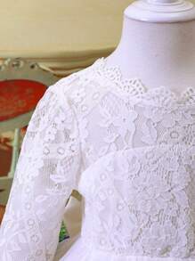 SHEIN Glamorique Kids 年輕女孩帶蝴蝶結裙子，時尚，適合生日派對、晚宴、婚禮、洗禮慶典和首次生日 - 白色 - 查看 6