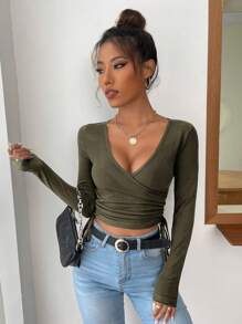 SHEIN Essnce 交疊領側抽繩短款T恤 - 軍綠色 - 查看 3