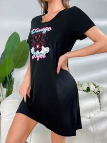 La Luz Cartoon & Letter Graphic Nightdress