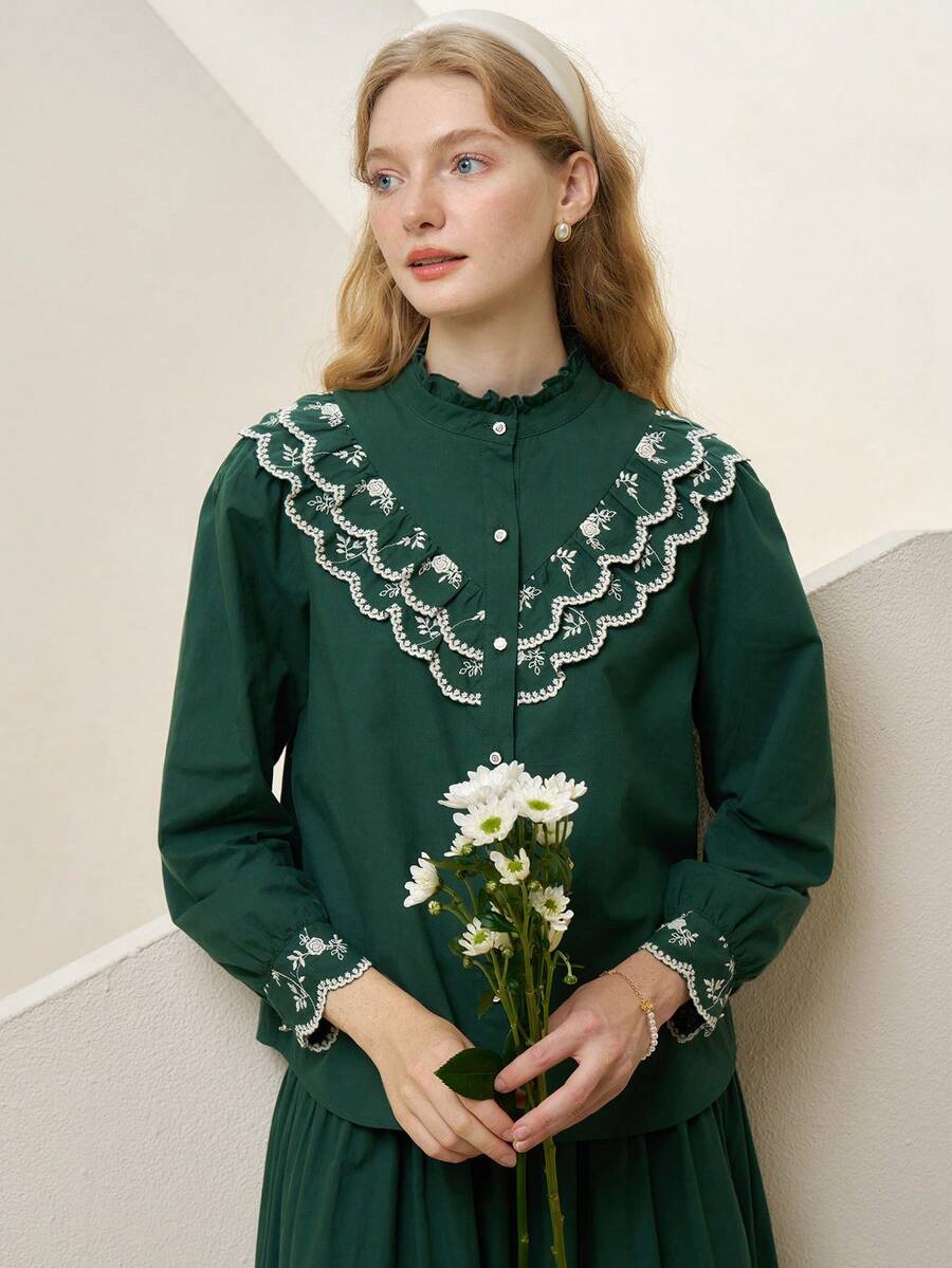 Simple Retro Floral Embroidery Ruffle Trim Button Front Shirt - Dark Green - View 1