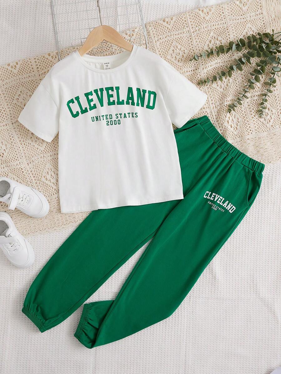 SHEIN cô gái mười hai Đồ họa Chữ cái Áo thun Thả vai & Quần nỉ - Nhiều màu - Xem 1