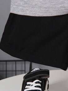 SHEIN 男小童素色T恤&帶扣細節短褲 - 彩色 - 查看 3