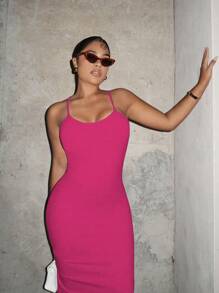 SHEIN SXY 素色露背吊帶連衣裙 - 玫紅色 - 查看 4