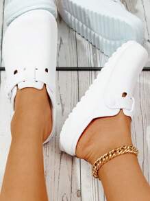 女士时尚穿孔木屐鞋，单扣封闭式鞋头透气便鞋，适合护士、实验室、医疗用途