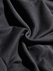 SHEIN 男婴万圣节骷髅印花运动衫和运动裤，适合万圣节派对 - 黑色 - 查看 11