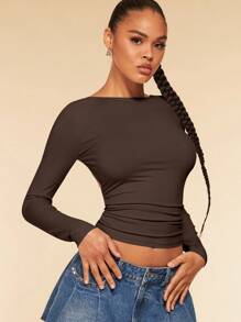 SHEIN BAE 扭結露背短款T恤 - 巧克力棕 - 查看 2