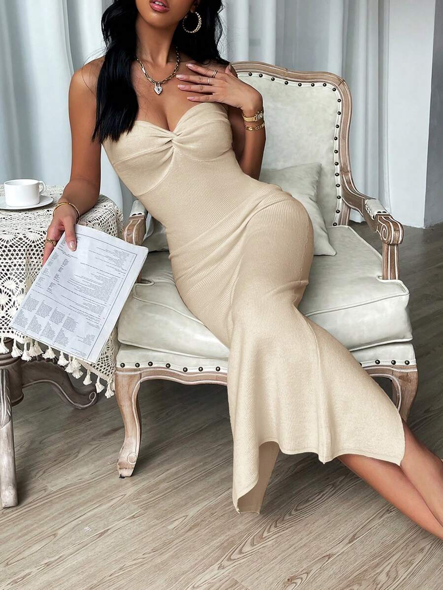 SHEIN Privé 前扭結高衩毛衣洋裝 - 駝色 - 查看 1