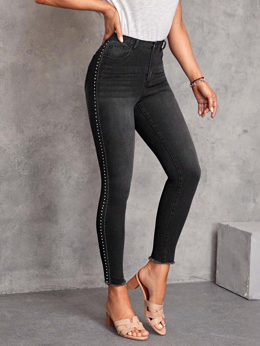 SHEIN LUNE Studded Detail Raw Hem Skinny Jeans - Black - View 1