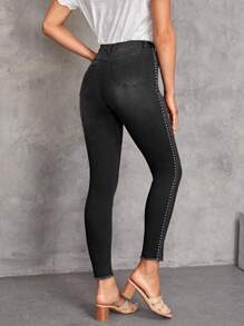 SHEIN LUNE Studded Detail Raw Hem Skinny Jeans - Black - View 2