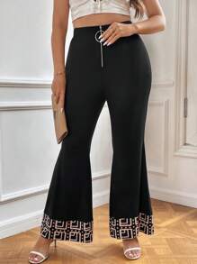 SHEIN Privé 大碼字母圖案金屬圓環前拉鍊喇叭褲 - 黑色 - 查看 3