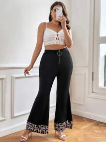 SHEIN Privé 大碼字母圖案金屬圓環前拉鍊喇叭褲 - 黑色 - 查看 6