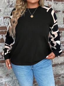 SHEIN LUNE Plus Graphic Print Raglan Sleeve Sweatshirt - Black - View 1