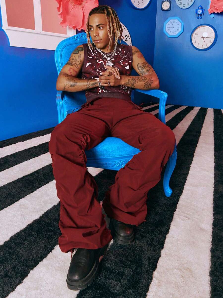 SHEIN X The Future X Redefinition Men Flap Pocket Drawstring Waist Ruched Pants - Burgundy - View 1