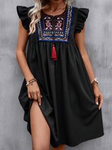 SHEIN LUNE Đầm Thêu mép Xù Hình học Bộ lạc Boho - màu đen - Xem 1