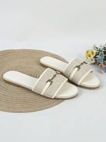 Women's Outdoor Flat Sandals With Chain Decoration - White - View 3