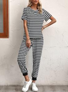 SHEIN Clasi 千鳥格印花T恤和腰部抽繩衛褲 - 黑與白 - 查看 1