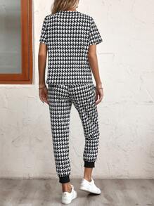 SHEIN Clasi 千鳥格印花T恤和腰部抽繩衛褲 - 黑與白 - 查看 2