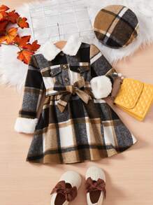 SHEIN Leap Crew 女嬰格紋印花羊絨領口翻蓋細節繫腰帶連衣裙&帽