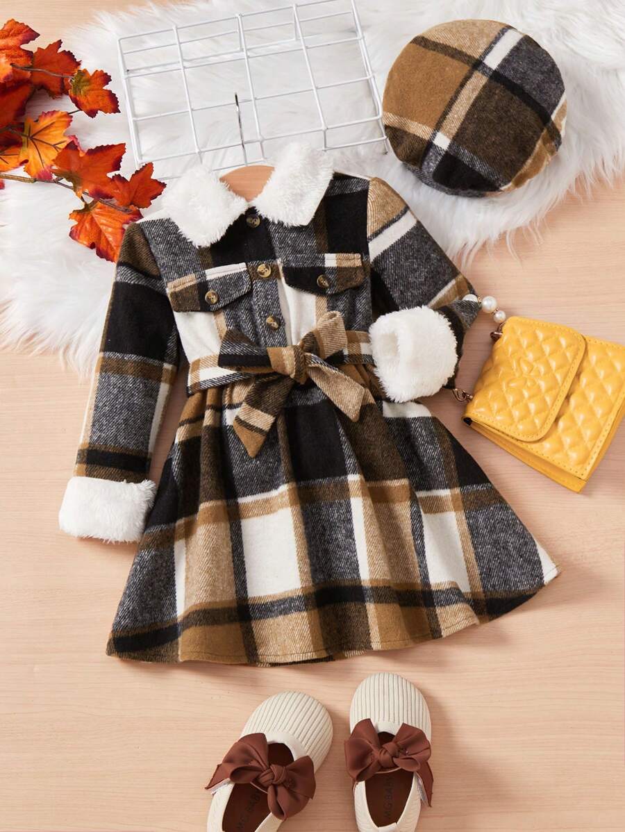 SHEIN Leap Crew 女嬰格紋印花羊絨領口翻蓋細節繫腰帶連衣裙&帽