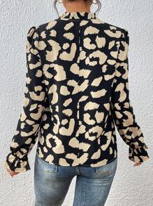 SHEIN Frenchy 滿版印花喇叭袖襯衫 - 黑色 - 查看 2