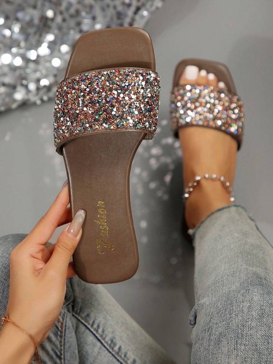 時尚穆勒拖鞋適合女士大碼,新品到貨平底涼鞋適合女士