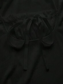 SHEIN Qutie 素色前繫帶T恤 - 黑色 - 查看 4