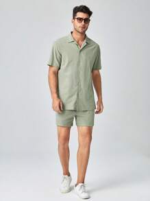 Manfinity VCAY Bộ quần short túi trước và áo sơ mi trơn màu rộng rãi cho nam - xanh quân đội - Xem 3