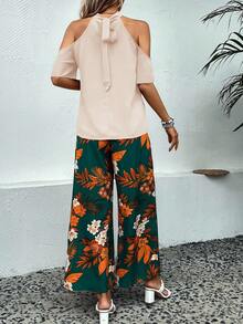 SHEIN VCAY 挖肩上衣和印花闊腿褲 - 米色 - 查看 2