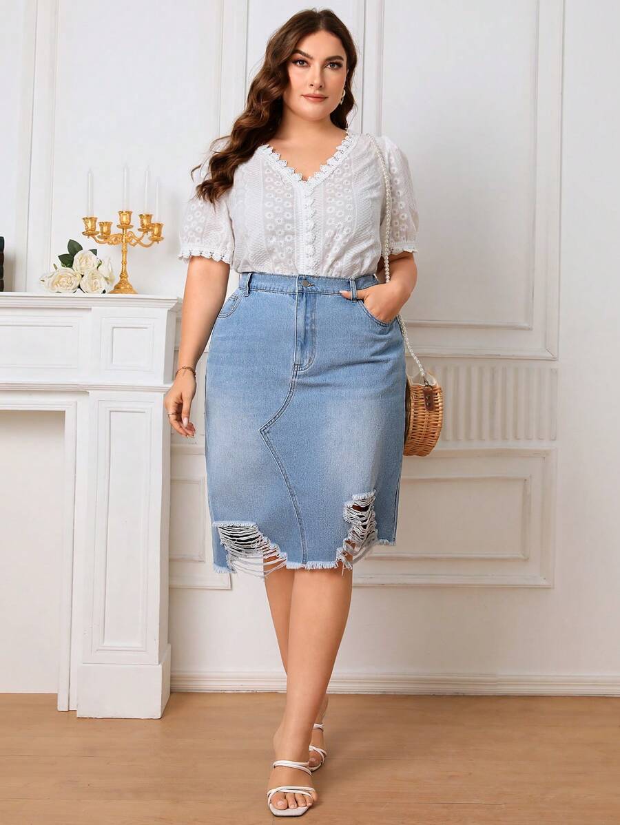 SHEIN Frenchy Plus High Waist Ripped Raw Trim Denim Skirt - Light Wash - View 1
