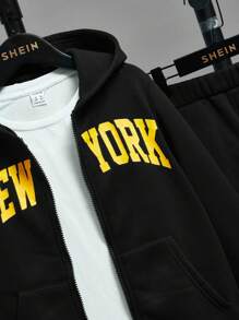 SHEIN Leap Crew 2件套男童印花针织加厚抓绒套装 - 黑色 - 查看 4