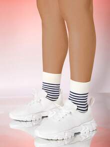 透氣休閒運動鞋,理想適用於戶外運動