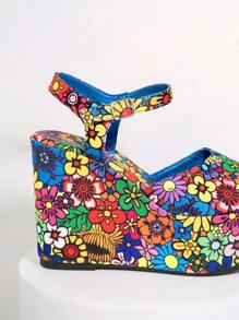 Floral Print Ankle Strap Wedge Sandals - Multicolor - View 4