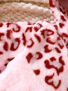 SHEIN 女小童日式風粉色豹紋印花長毛絨拼貼長袖外套適用於秋天和冬天 - 粉色 - 查看 5