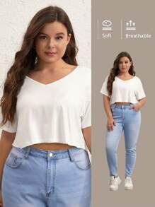SHEIN BASICS Plus 1pc Solid V Neck Crop Tee - White - View 7