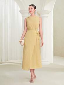 Modelyn 素色側繫帶圍裹連衣裙 - 黃色 - 查看 2