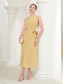 Modelyn 素色側繫帶圍裹連衣裙 - 黃色 - 查看 4